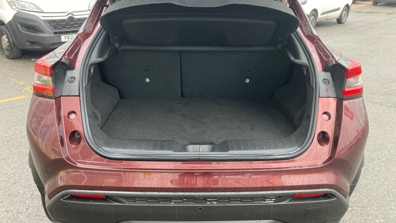 Nissan Juke 1.0 DiG-T 114 N-Connecta 5dr DCT Petrol Hatchback